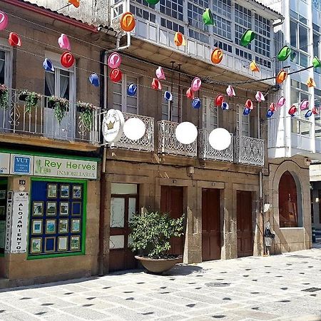Apartamento Loft III Select Real Caldas De Reis Exterior photo